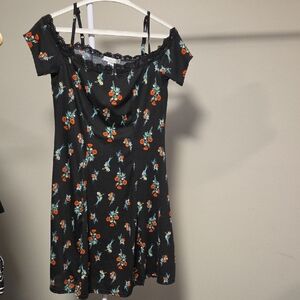 Magazine Floral Off-Shoulder Dress Size S